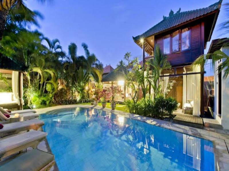 Villa Manggis Sanur  Exterior photo